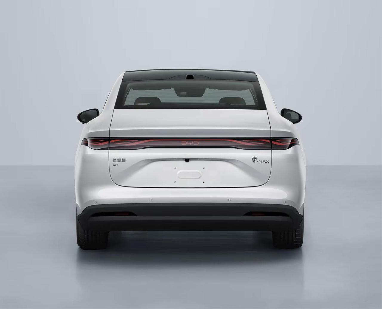 工信部比亚迪全新车型，秦MAX公示。402批工信部新车公告今日发布，比亚迪秦MA