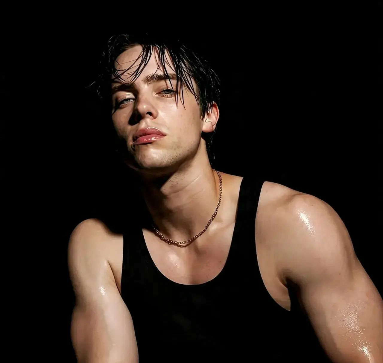 卧槽！性转版碧梨BillieEilish也太帅太性感了！！！billieeil