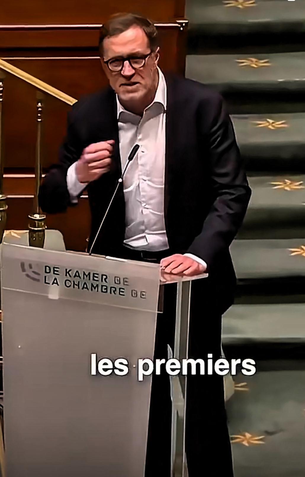 比利时议员怒斥美以侵略伊朗！欧洲正义之声席卷全球，谁敢说不？