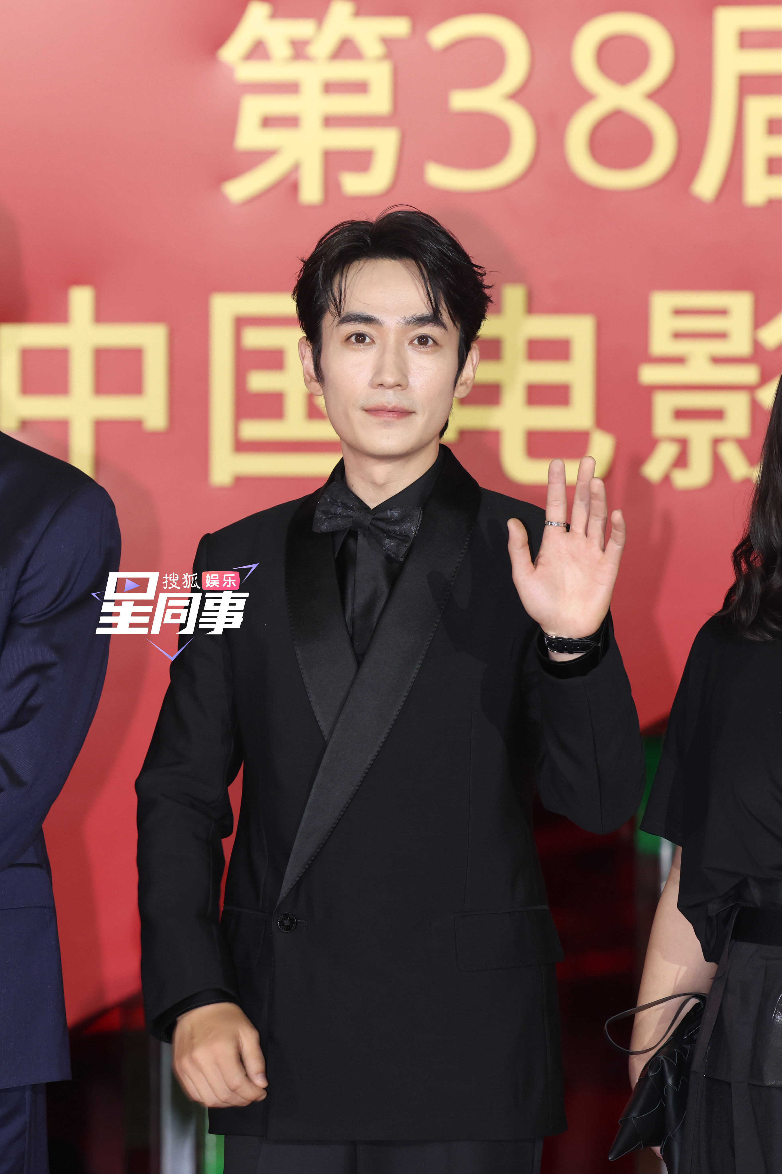 男明星生图汇总：朱一龙、易烊千玺、穆祉丞、刘昊然、黄明昊、丁真、曹骏、谁的状态最