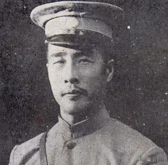 1938年，韩复榘被蒋介石诱杀。他15岁的二儿子韩子华最意难平。多年后，韩子华说