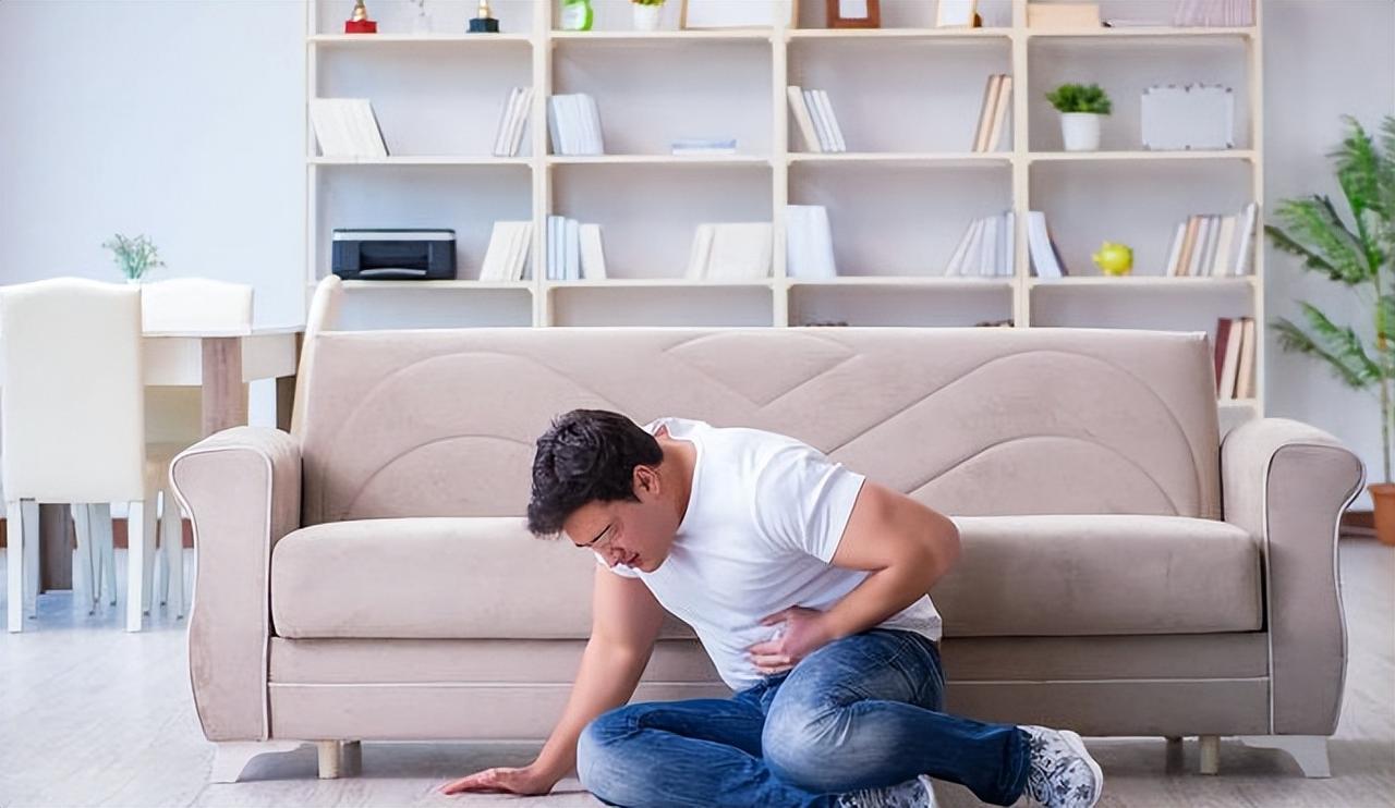 61岁武汉男子吃倍他乐克,2年后患心梗,原因是他存在两个服药误区心脏病药