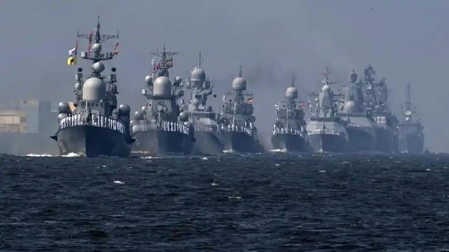 俄军3舰访华，加起来不如中国1艘054A，差距悬殊只有羡慕的份？.. 近期俄