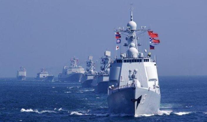 美日三场大军演进入第三天，画风变了。中方没抗议、没警告，直接太空和海域同步亮剑，