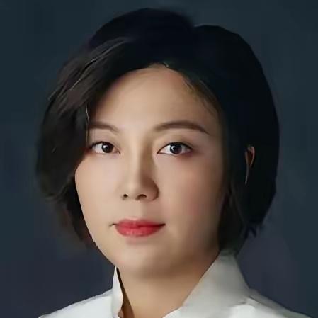 再说一遍这个牛逼的女人，张楠。她的牛逼达到了2个高度：一，得她便得天下。二，低调