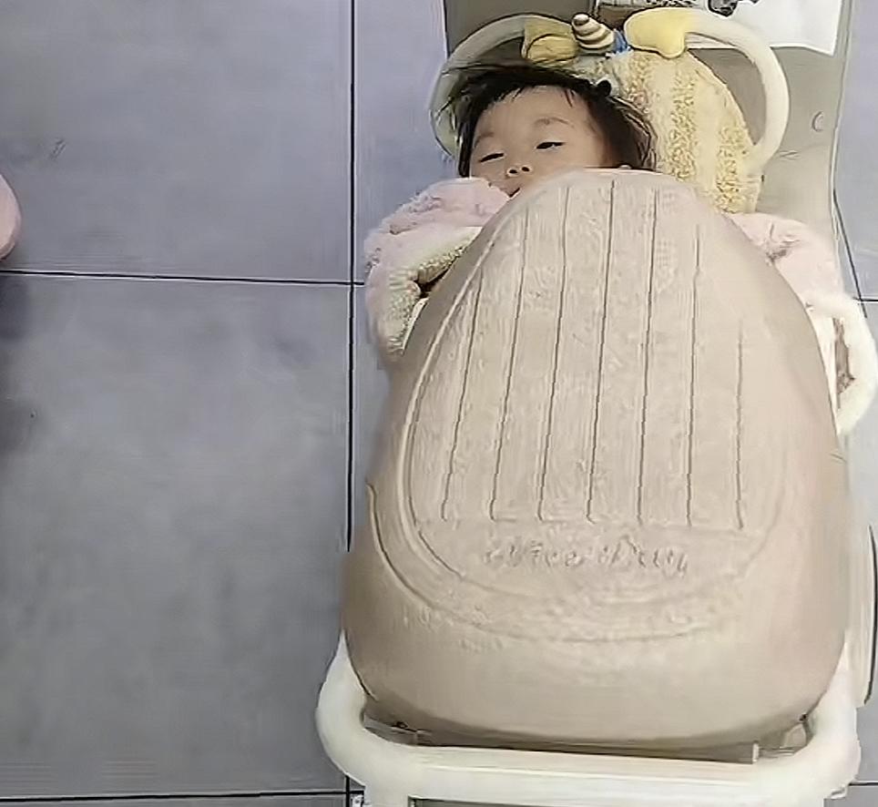 明明新国标的电动车更加安全了，可为何老百姓却不愿意为此买单，线下销售却反而是遇冷