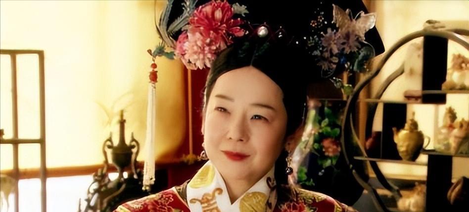 1907年，72岁慈禧太后看上袁世凯17岁儿子袁克文，想要为自己侄女儿保媒，询问