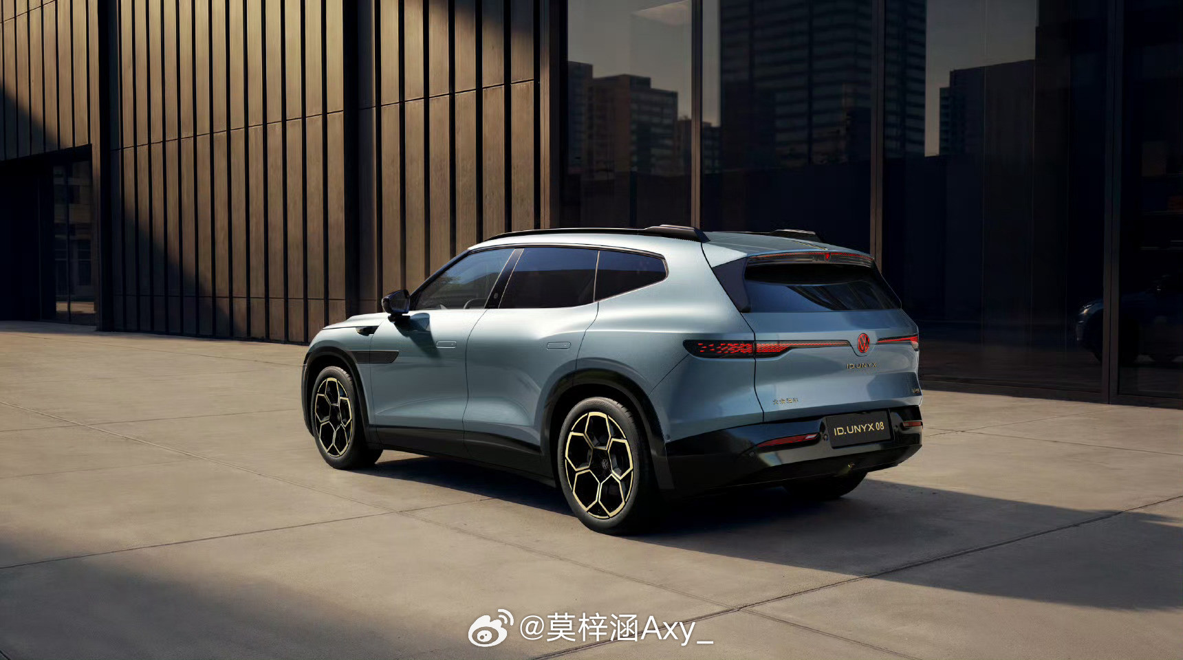 豪华大五座新卷王来了金标大众旗舰纯电SUV与众08太懂家用了，车长超5米，轴距达