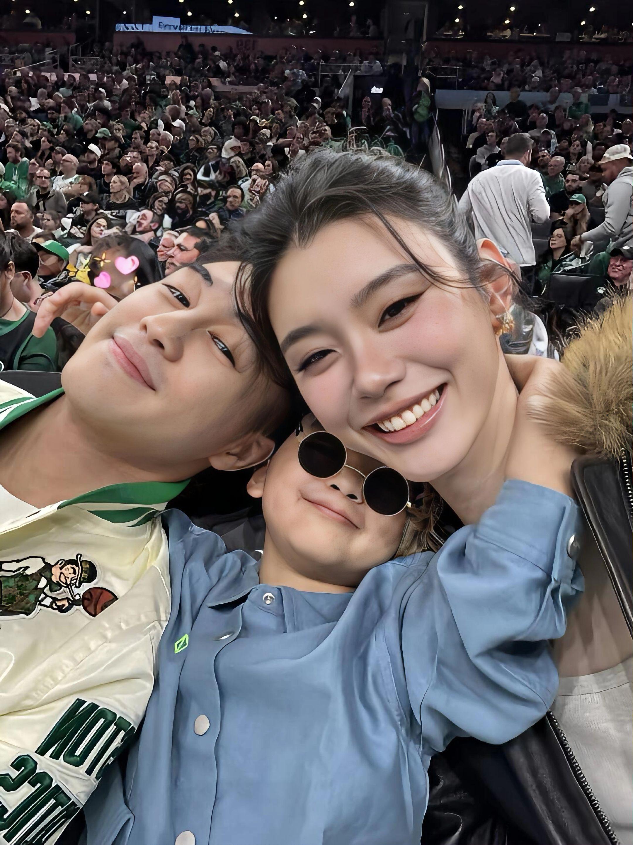 何猷君奚梦瑶太清醒了！ 豪门后代一年幼儿园学费才10万港币 居然被全网...