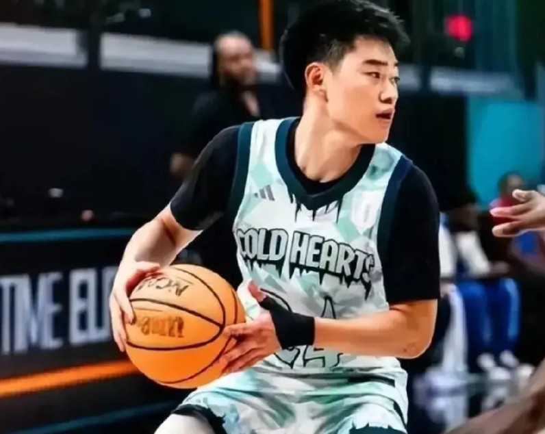辽篮u22赢球越多，越令辽篮管理层心痛和不安…在辽篮u22男篮中，赵维伦、王