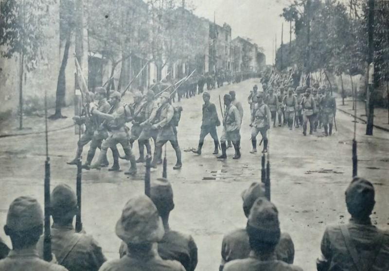 1939年7月白洋淀转移途中，警卫班长史建勋突然扣动扳机，一颗子弹结束了清华高材