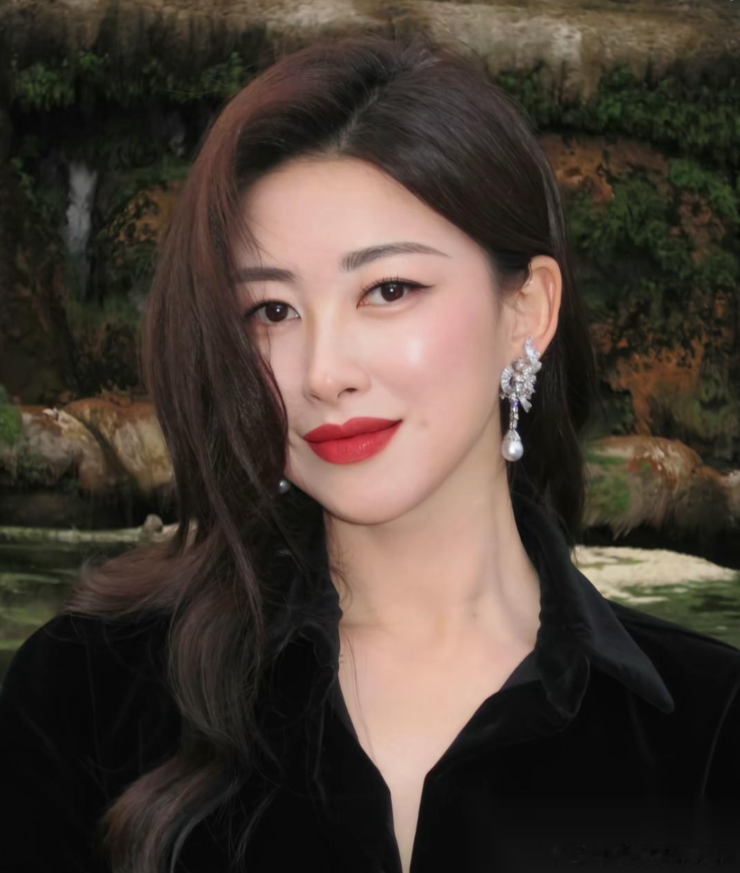 朱珠估计不会再离婚了原因很简单她今年都已经41岁了，根本上来说她是娱乐圈的一