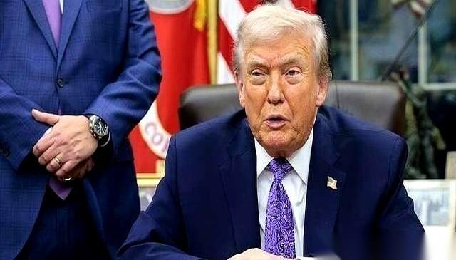 当个美国总统到底能赚多少钱？别瞎猜了，人家一年入账22亿。美金。这哪是当总