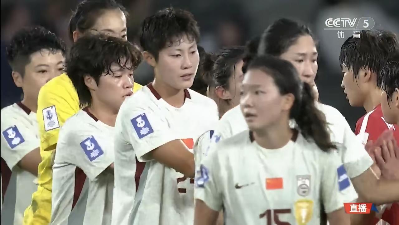 中国女足就是强，不担心出线，不惧任何队。今战胜朝鲜女足，全胜战绩进入下一轮。下