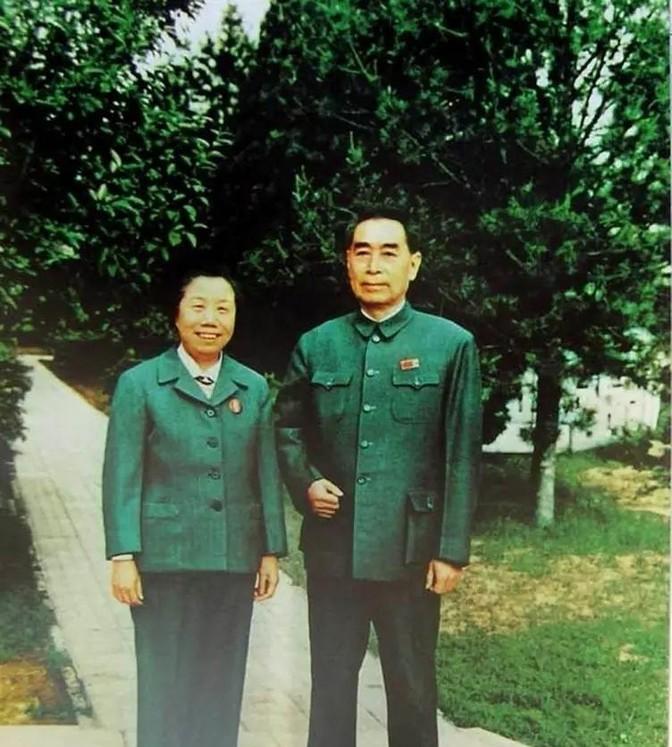 1965年9月，周总理同巴基斯坦总统，陈毅，吴晗等前往定陵，吴涵激动的问道“是否