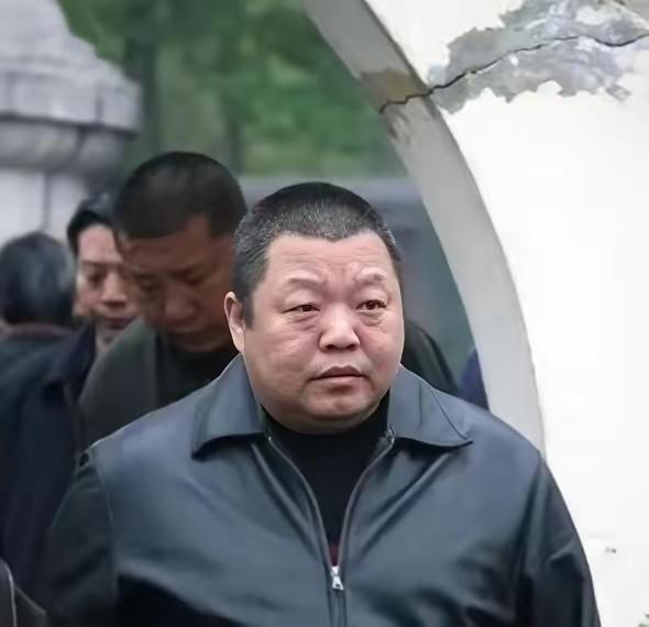 2018年，54岁的臧天朔在确诊肝癌中晚期后，接受保守治疗。在生命最后的时光