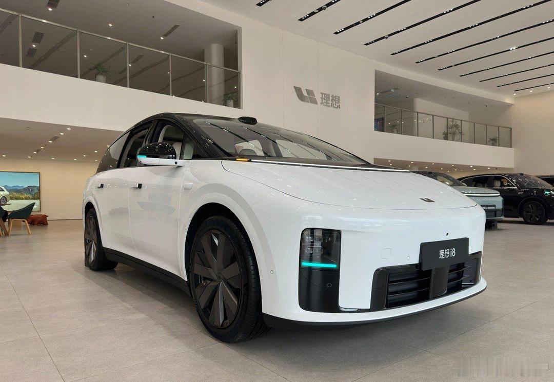 比LX700h还要大，雷克萨斯TZ完成全球首发，引入国内有戏吗？作为雷克萨斯品