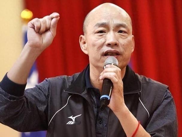 台湾政坛最近炸了锅——韩国瑜突然抢在卢秀燕、蒋万安前面，把郑丽文抛的“一国