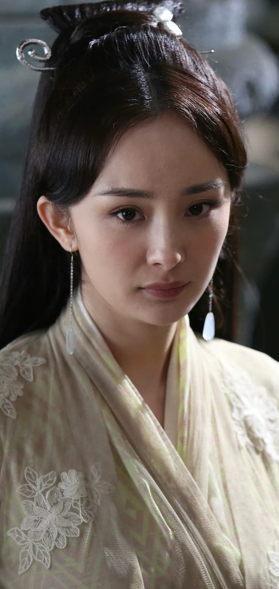 看以前仙侠剧的剧照，好真实的肤感。