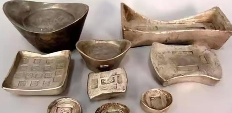 明朝宰相年薪还不如宋朝一条“咸鱼”？朱元璋用十五万颗贪官人头告诉你：低薪养出来的