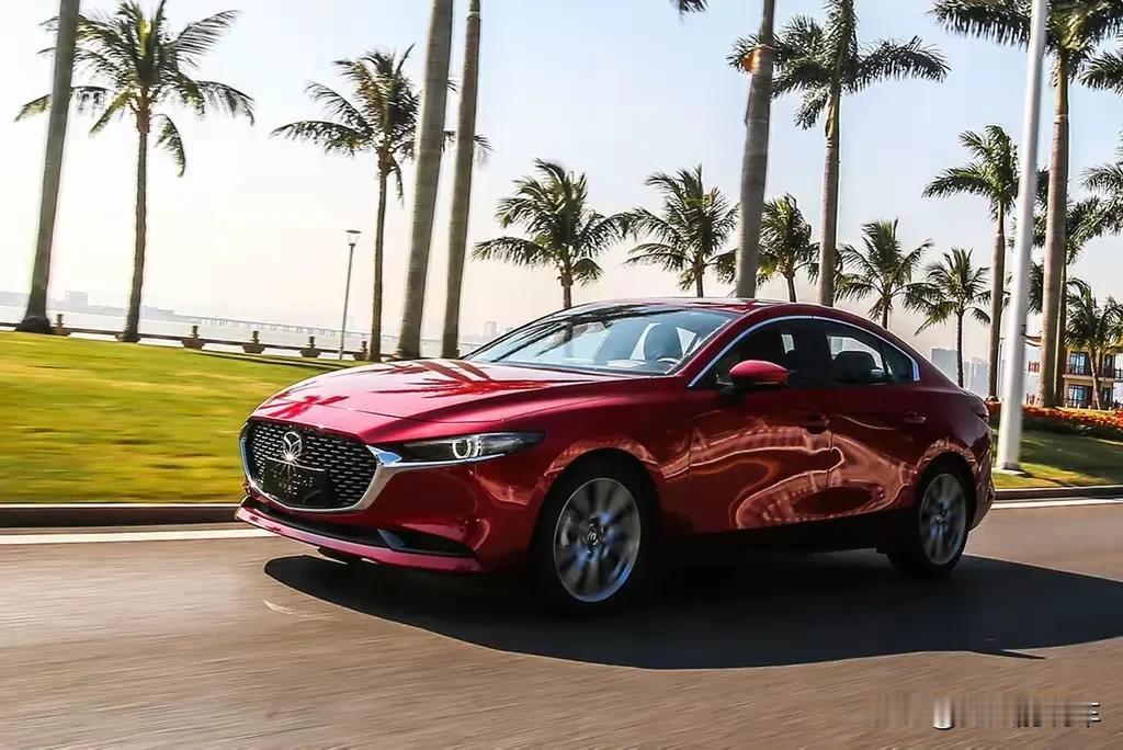 聊起买车，很多人总爱把“底盘”挂在嘴边。悬架是独立的还是非独立的，是麦弗逊还是双