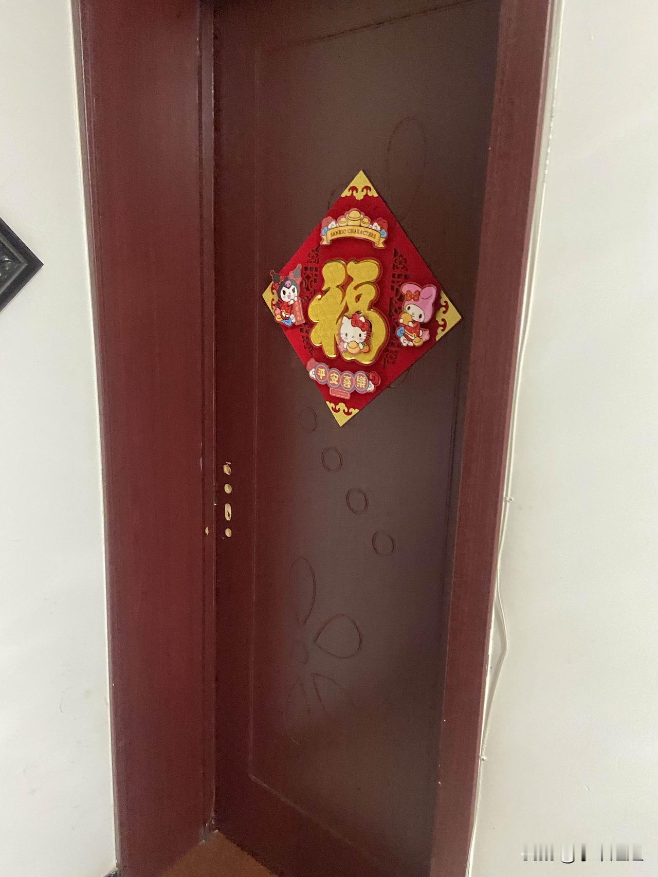 现在的人，都到了互相不打扰的地步了！就连两口子也不例外了！我家老头吃完饭，立