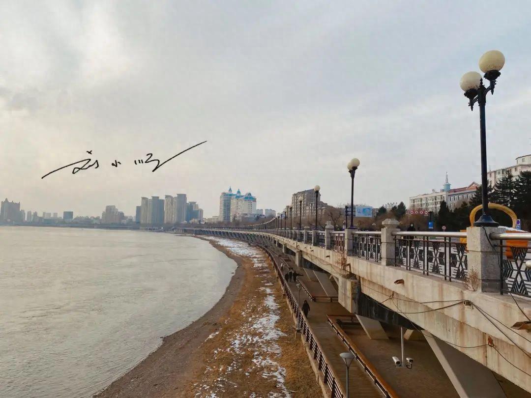 吉林市是吉林省一座“特别”的城市，还是全国唯一与所在省同名的城市，甚至还常被游客