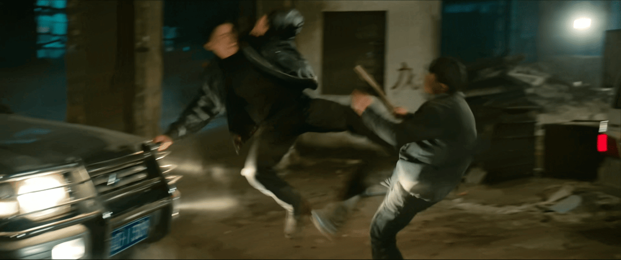 黄景瑜这个转身变脸好带感眼神神情无缝切换，带感程度直接拉满，会演且爱看，黄景瑜在