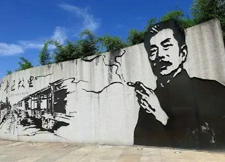 从“鲁迅抽烟”被举报说起：别再用“现代尺子”乱量百年前的人和事最近，鲁迅抽