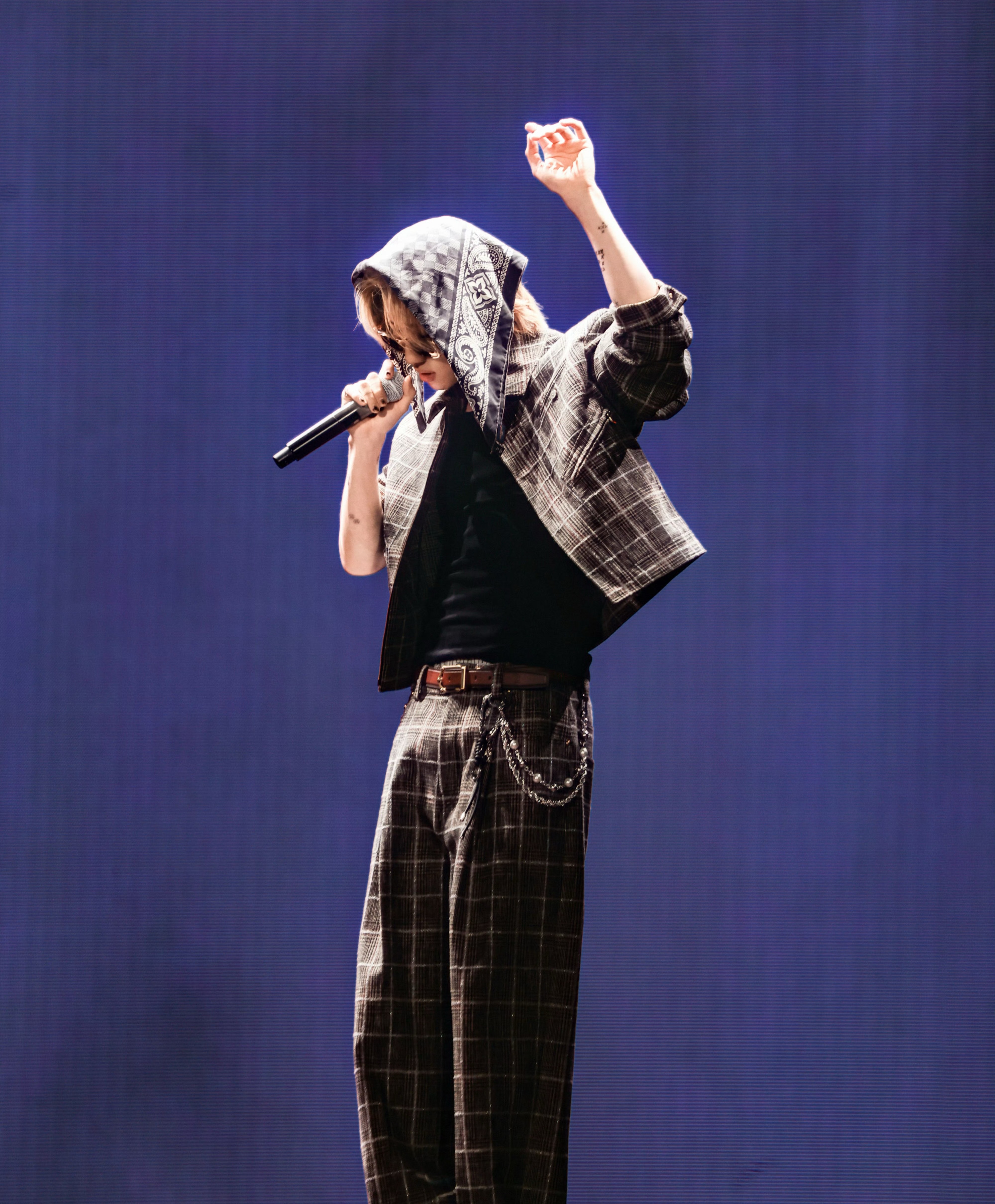 路易威登认领徐明浩香港演唱会定制造型，由男装创意总监PharrellWill