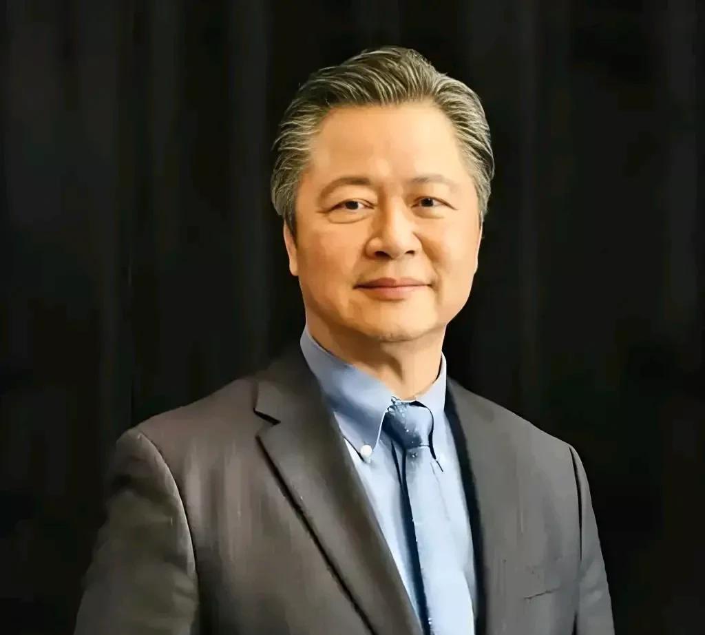 台湾著名媒体人赖岳谦教授回福建上杭寻根认祖，意外得知赖清德的祖籍，赖教授喊话赖清