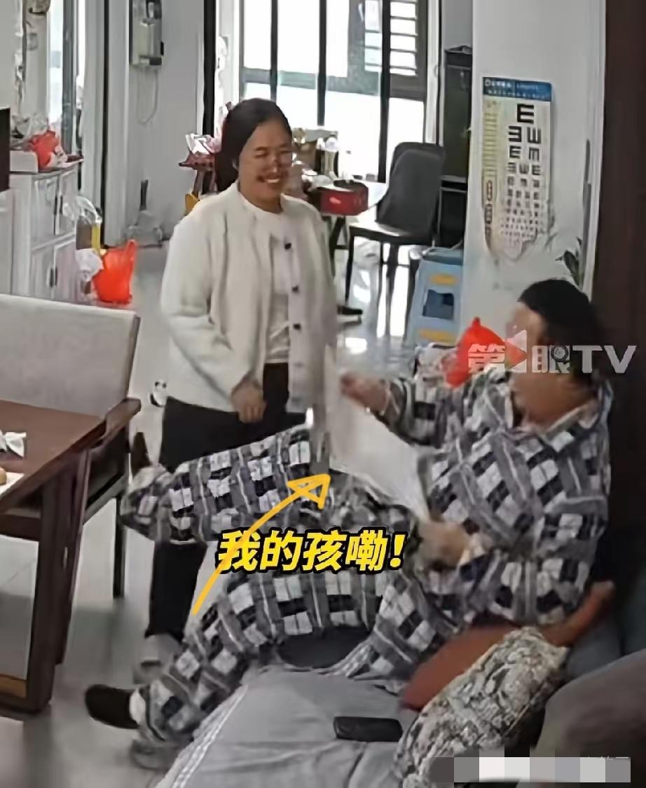 61分的“光宗耀祖”：一场家庭喜剧背后的养娃清醒安徽亳州一扇家门被推开，“