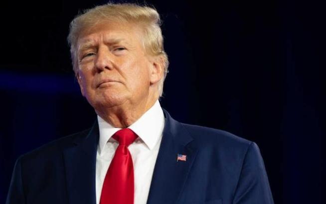 就在刚刚，特朗普黔驴技穷，公开宣布了一个决定。在“闪电攻击”没有击垮伊朗之