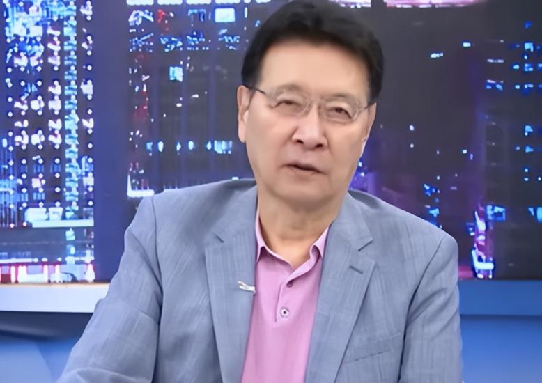“不统、不独、不武”，这句骗了台湾人几十年的咒语，刚刚被赵少康，亲口翻译成了大白