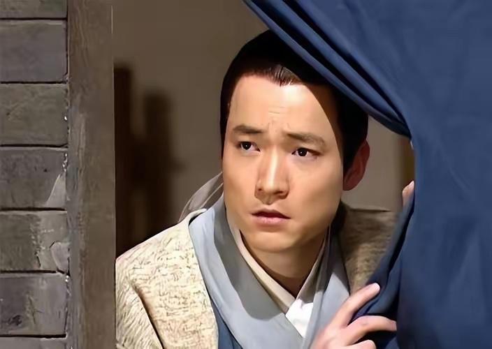 反转了，吕秀才老惨了，老婆出轨多年多人，孕期都在约，他反而一声不吭，没有主动爆料