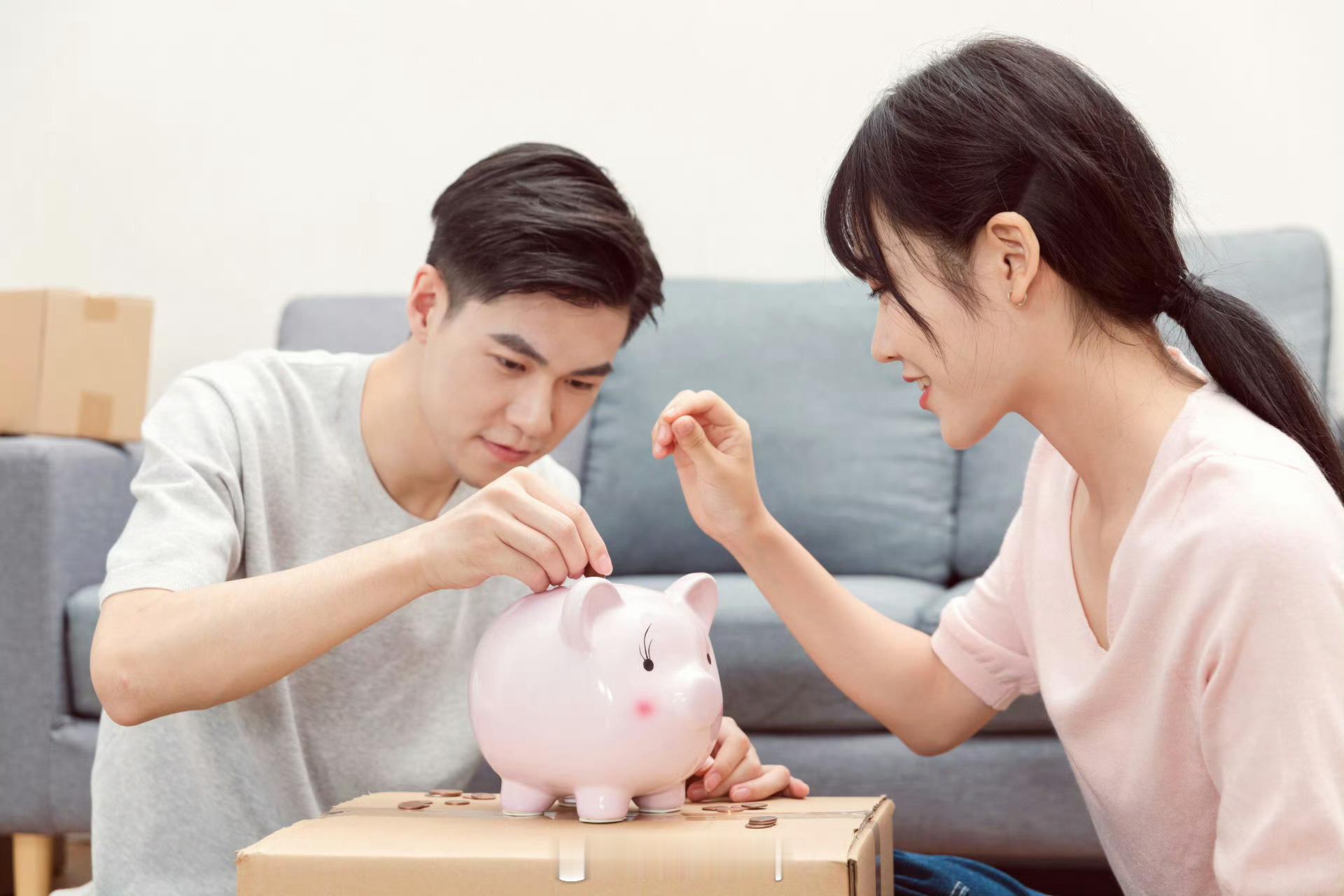 建议存款不要告诉任何人首先本身就没啥存款，其次存款确实不适合告诉其他人，要是比
