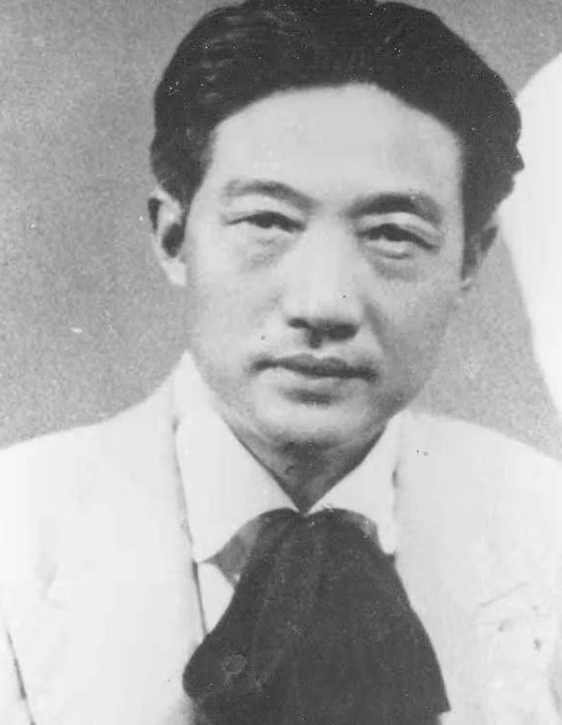 徐悲鸿厌恶发妻，故意给儿子起了一个晦气名字，4年后见孩子有绘画天分便改了名字，然