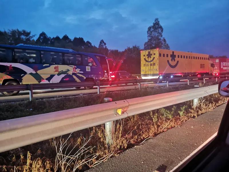 肇庆怀集icon高速事故致4人遇难，广东icon启动省级督办追责这起发生在肇庆怀
