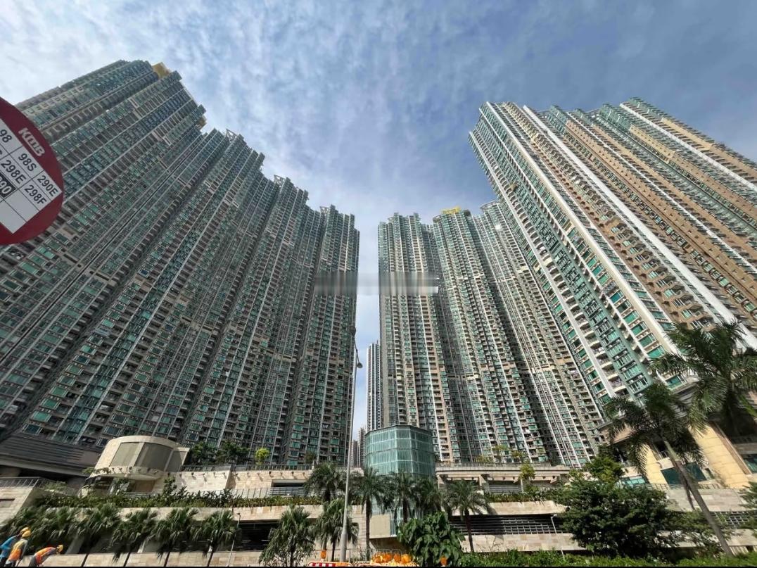 感受一下香港将军澳日出康城的住宅密度~楼市第一线​​​