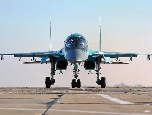 俄战机被击落，乌方抓到飞行员之后，要求其举枪自杀据EADaily报道，俄罗斯空