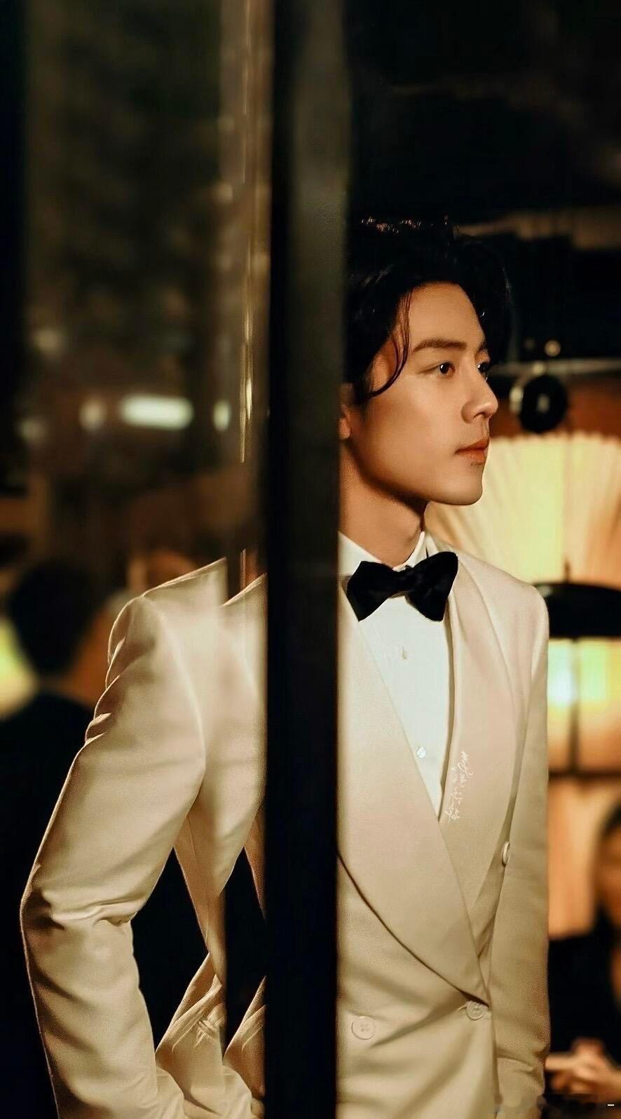 卧槽肖战矜贵少爷既视感