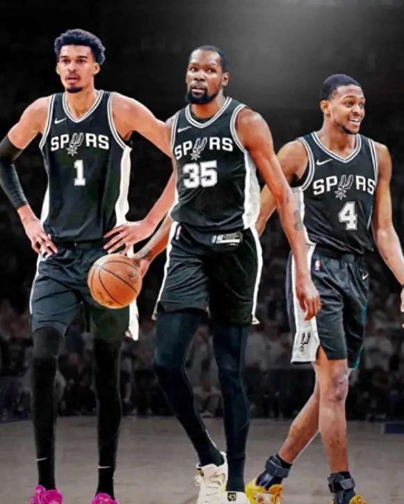 福克斯职业规划完爆KD，去年这两人其实就是马刺火箭二选一去年交易截止之前，大