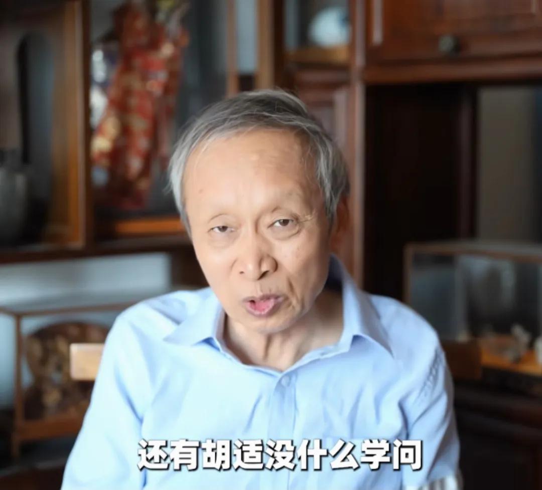 王小东怒批胡适。8月12日，王小东先生将胡适先生怒批了一通。王小东认为胡适没什