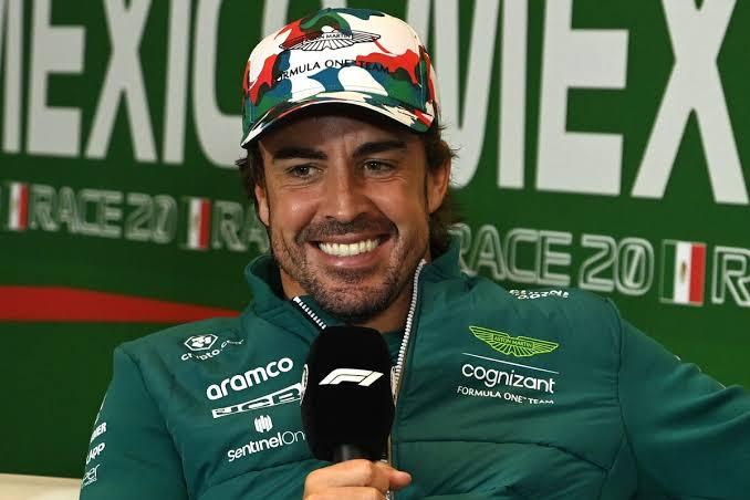 F1头哥续约，阿斯顿.马丁车队宣布两位车手都签定了“长期合同”，2027他一定会