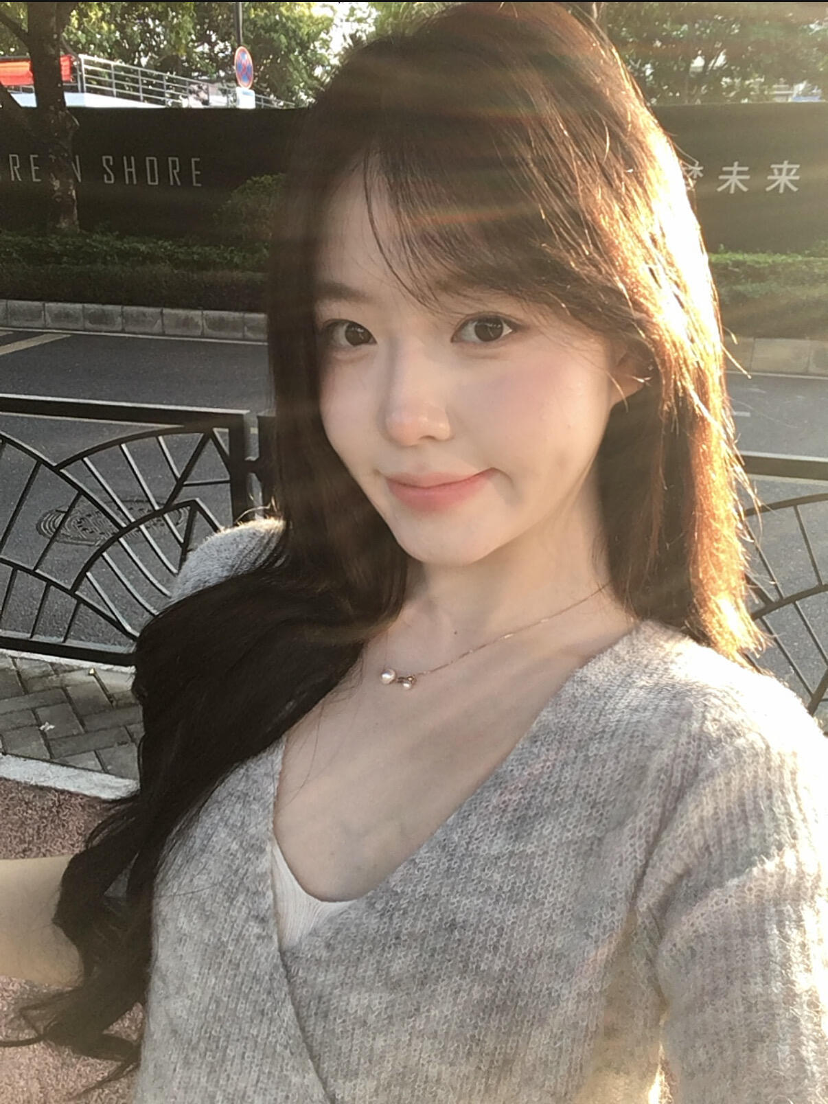 广州最近天气别太好了～穿搭韩系上衣