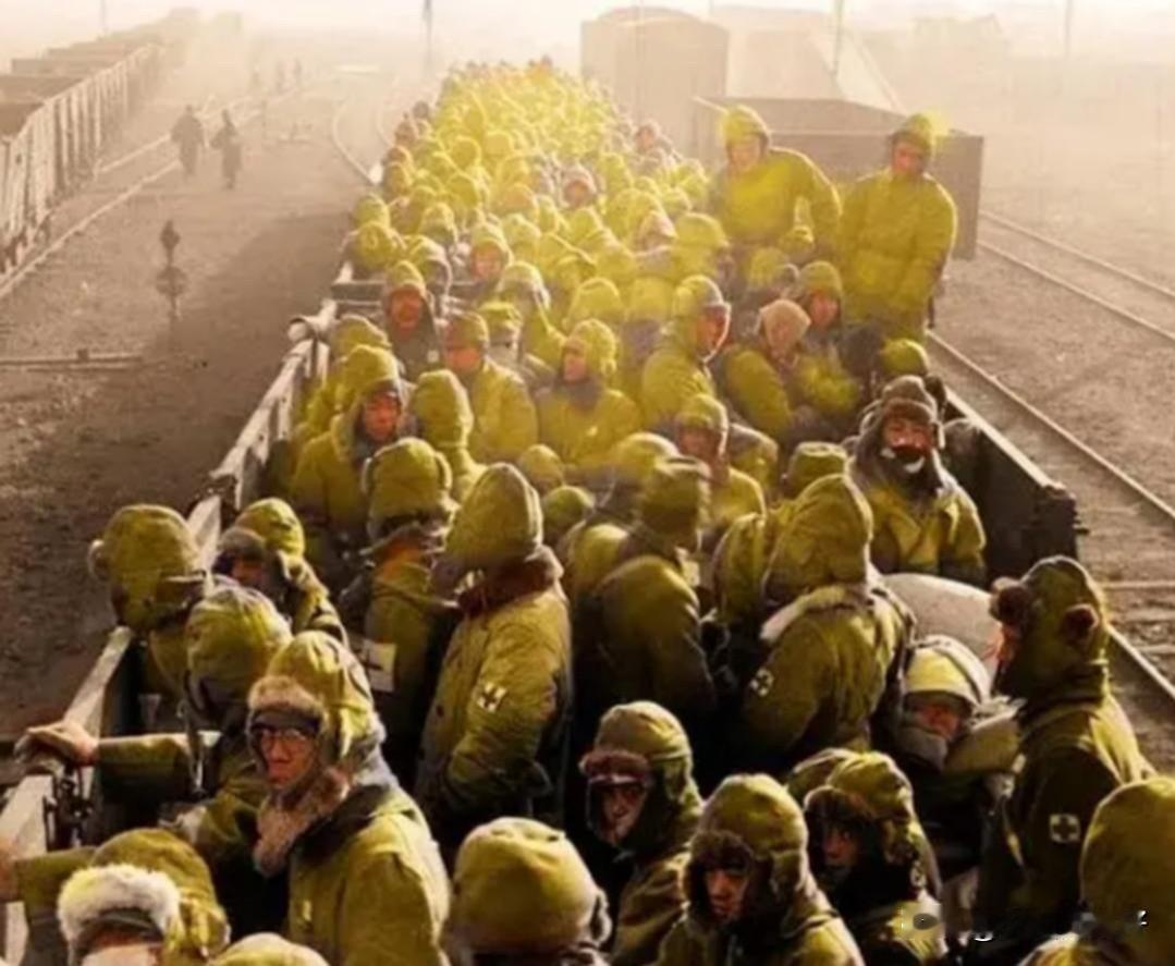 1943年3月，海南五指山地区，一日本兵失足掉下山崖，没有摔死，但摔断了腿，当地