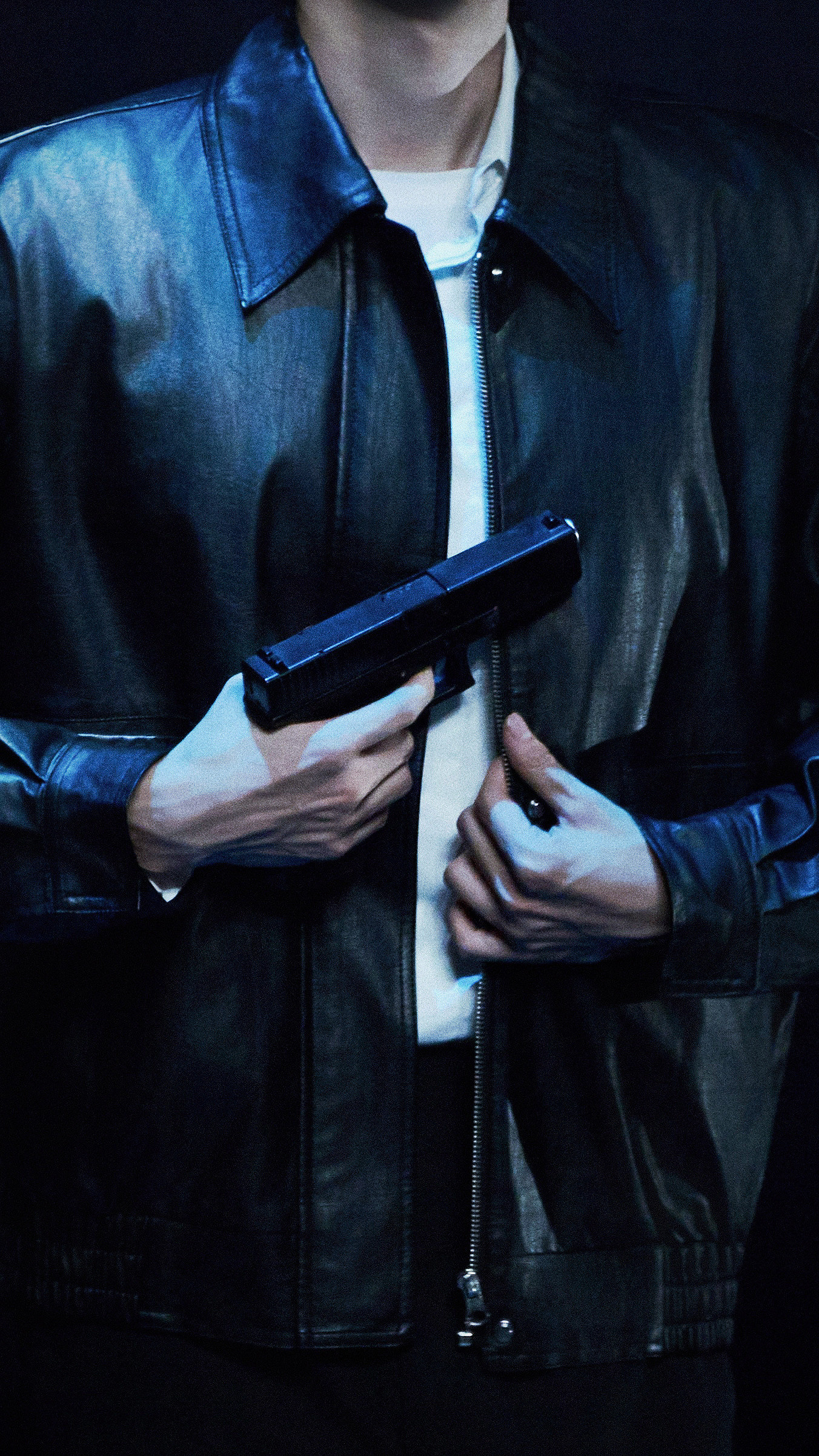 “绝对的完美一双手，不流汗也不发抖”