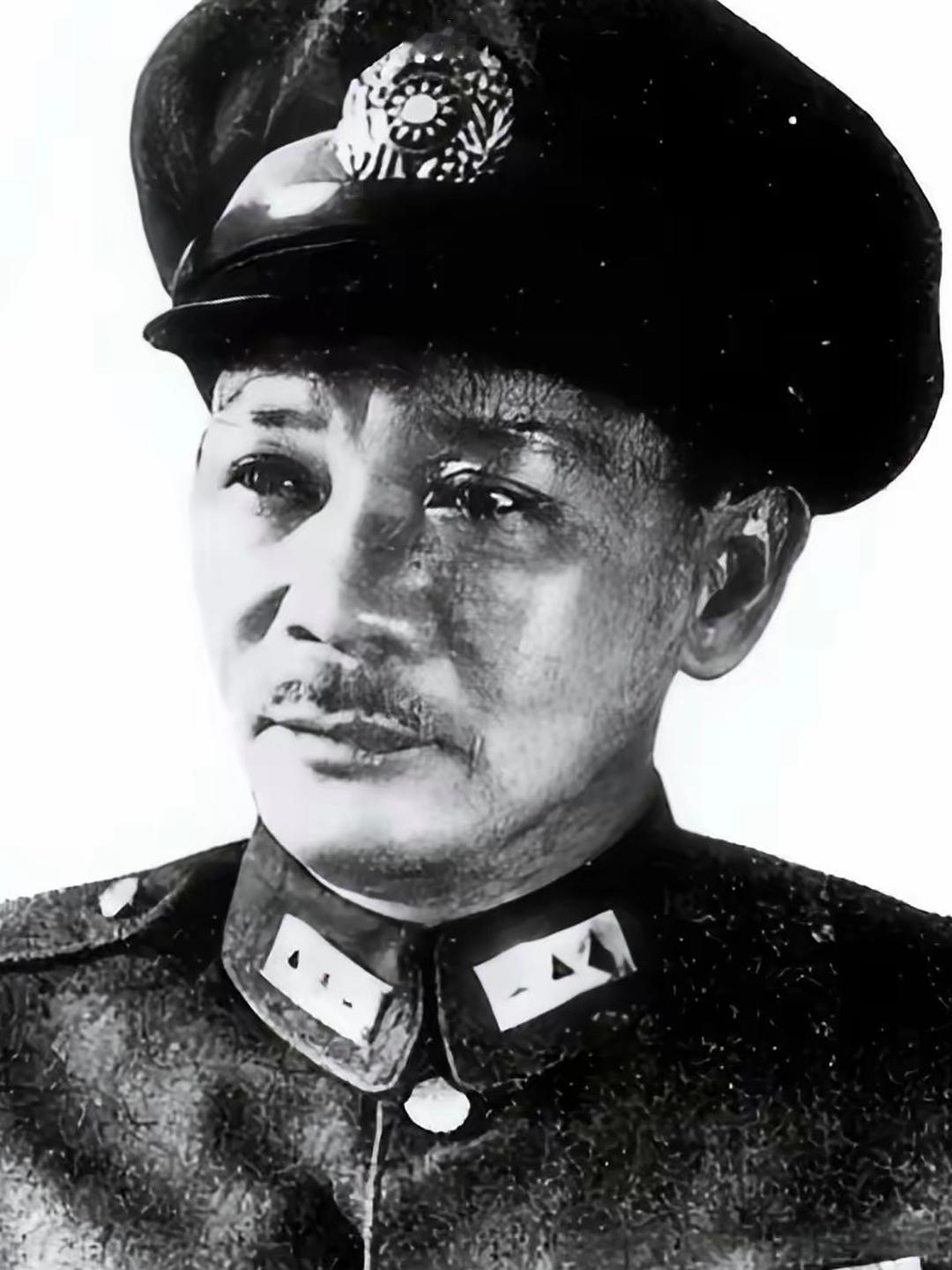 皖南事变后，全国12个战区司令都签了反共通电，就他一个人拒绝了，蒋介石气得拍桌子