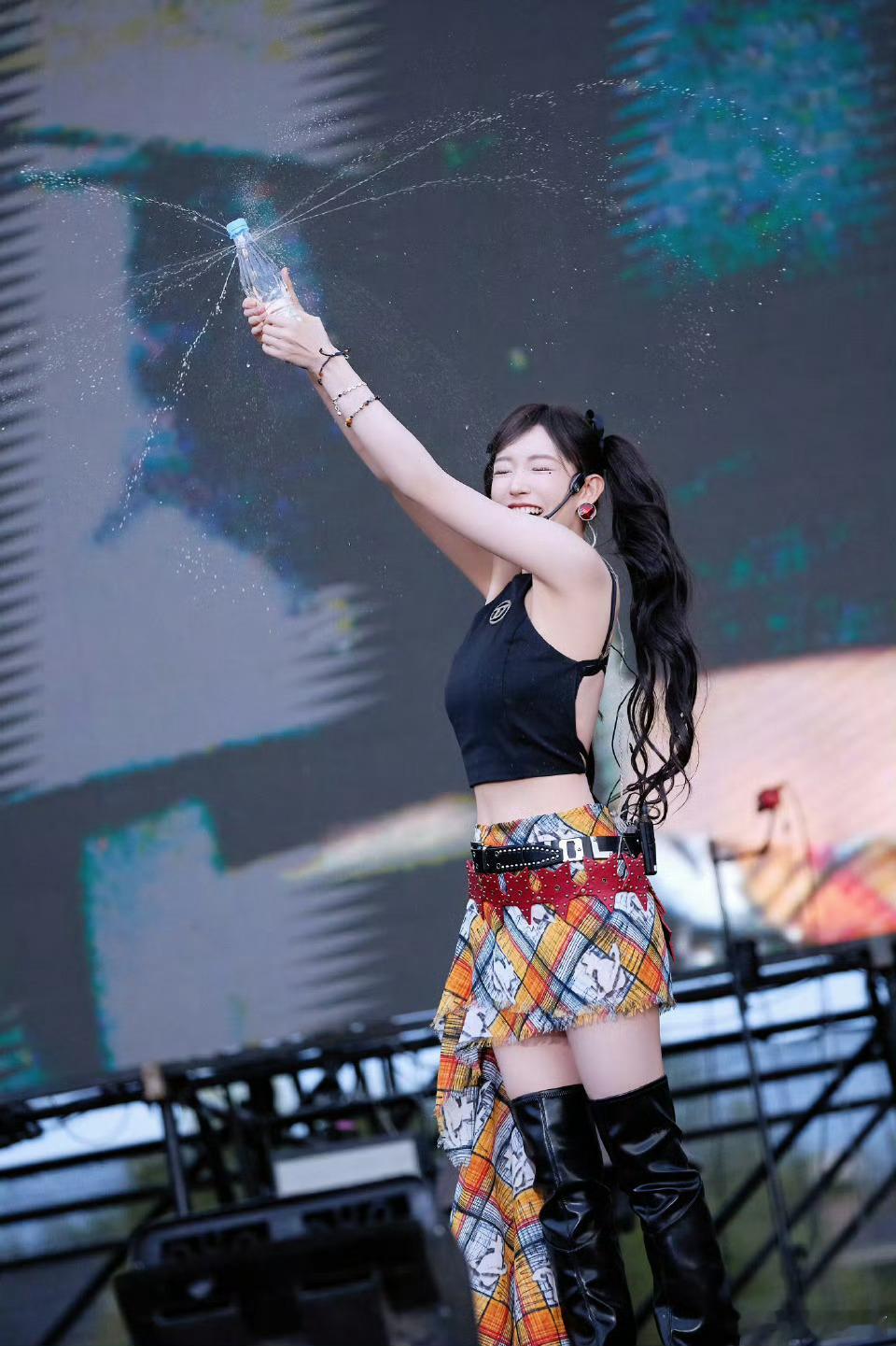 程潇直拍音乐节的神好吗🥺​​​