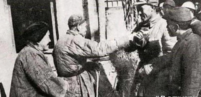 1939年，大地主宗子敬将多名八路军接到家中休养，谁料八路军还没待一会，日军就围